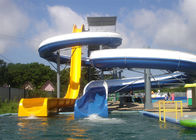 Blue Yellow Water Park Slide Gabungan, Peralatan Spiral Slide Fiberglass Besar